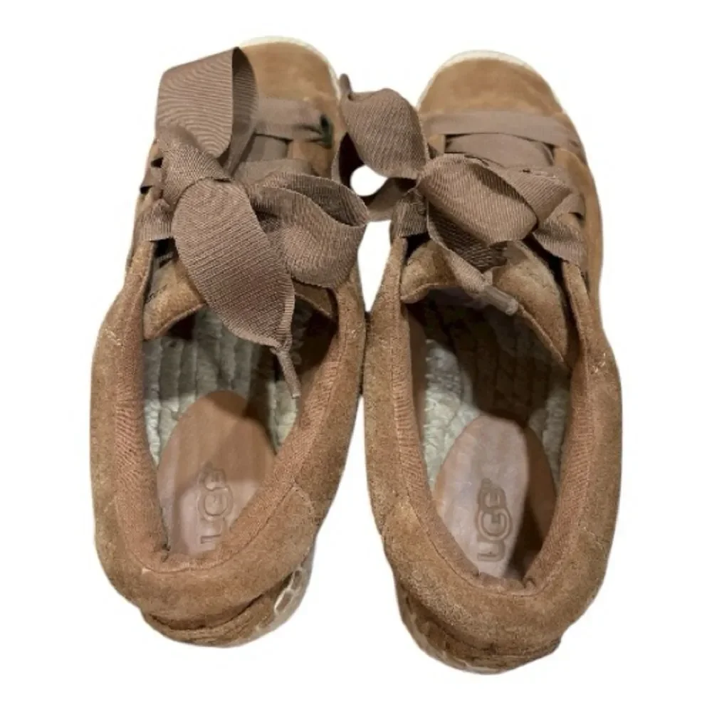 UGG Brianna Suede Chestnut Espadrille Sneaker Size 6